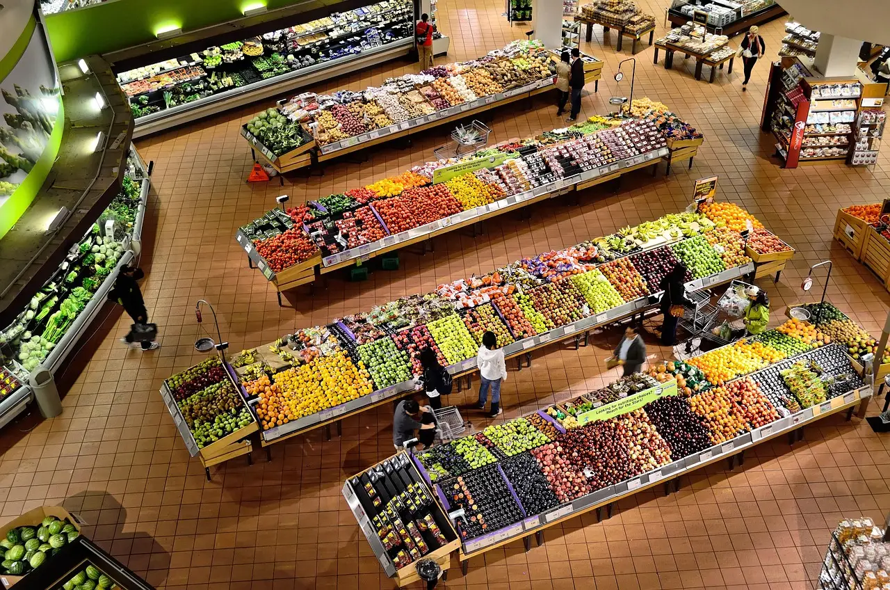 Top 5 F&B retail trends for 2026 - FoodNavigator.com