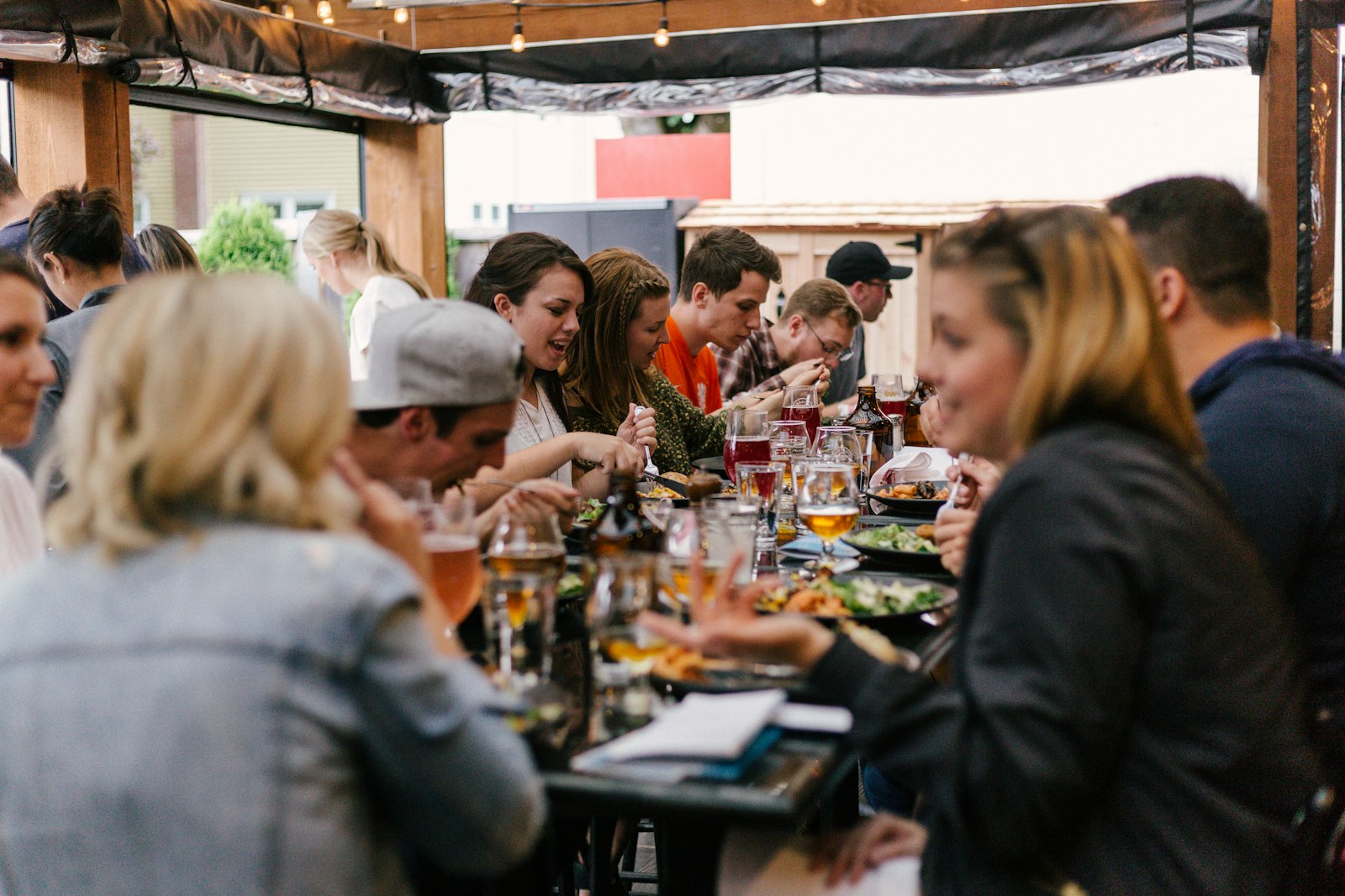 MTY Food Group Shifts Focus to Franchising as Canadian Restaurant Sales Stabilize - Retail Insider