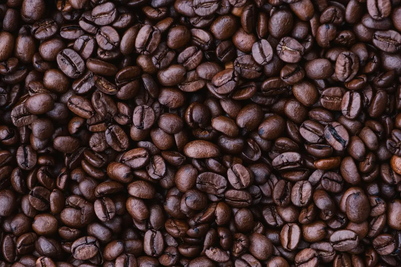 NESTLÉ USA UNVEILS 2027 FOOD AND BEVERAGE TREND FORECAST, FROM ZESTIER MOMENTS TO JUICIER COFFEES - Yahoo Finance