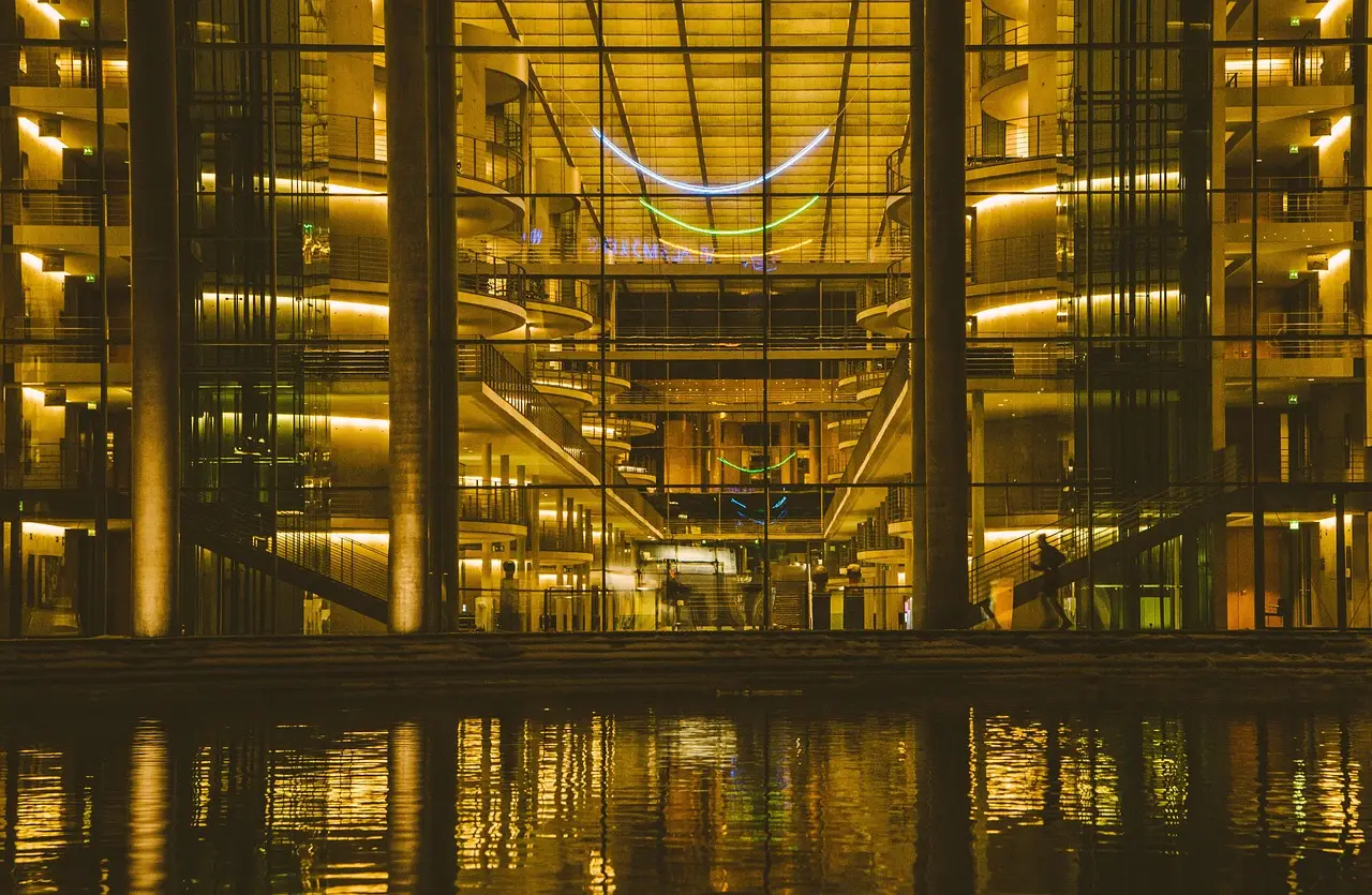 Park repays $1B+ loan for Hawaiian Hilton resort - Hotel Management