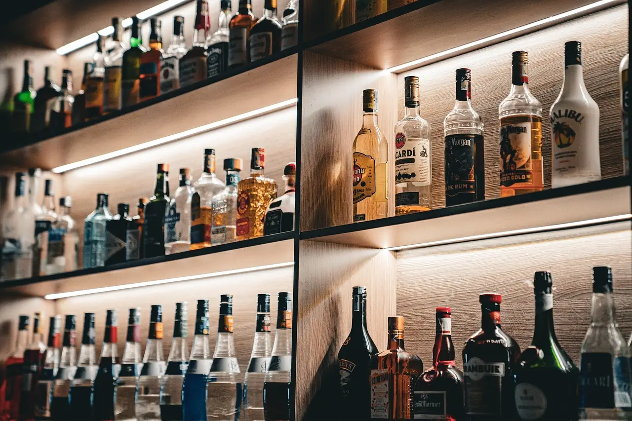 Tax rises are killing pubs, says pensioner who has visited 25,000 - The Telegraph