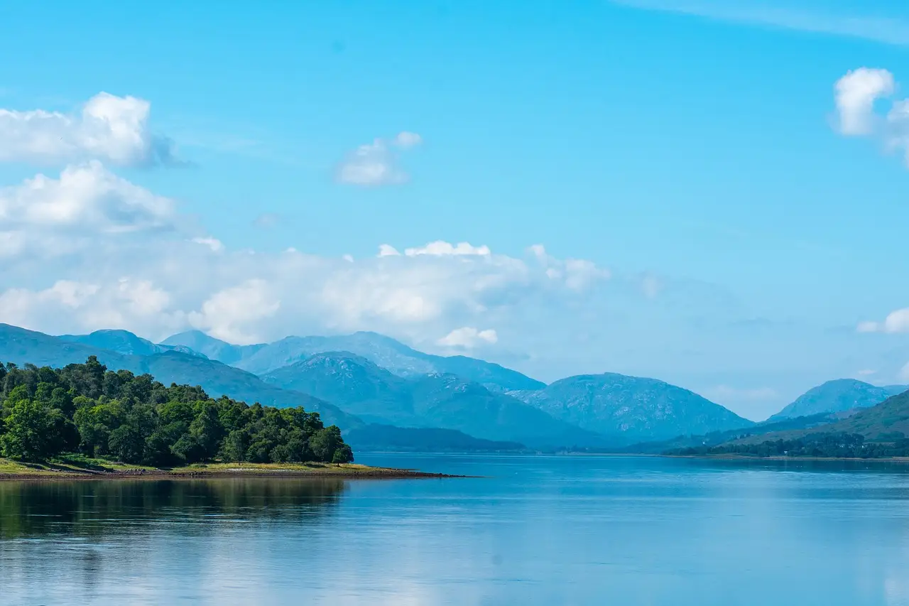 Inver Restaurant and Rooms in Loch Fyne on the market for £275,000 - The Caterer