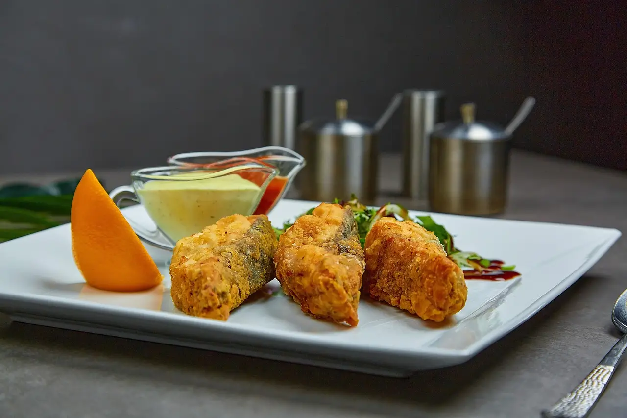 Restaurants across Maharashtra to raise menu prices by 10-15% in next 8-10 days - The Times of India