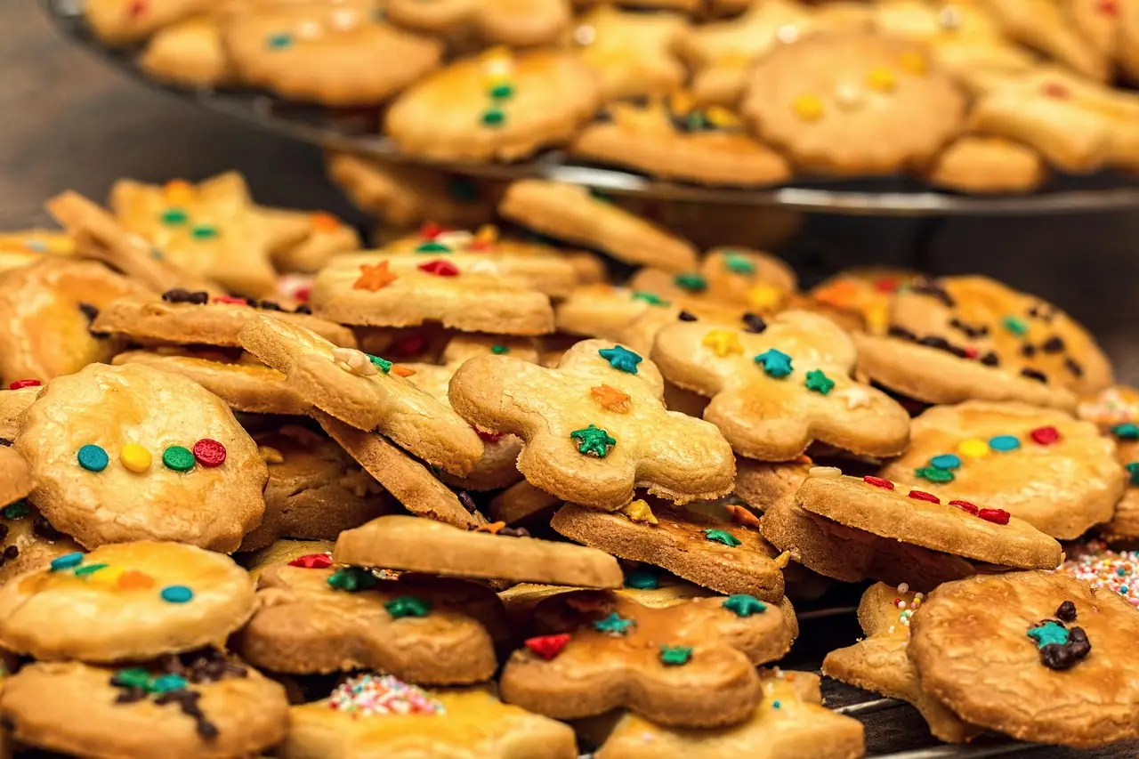 A cookie empire is starting to crumble