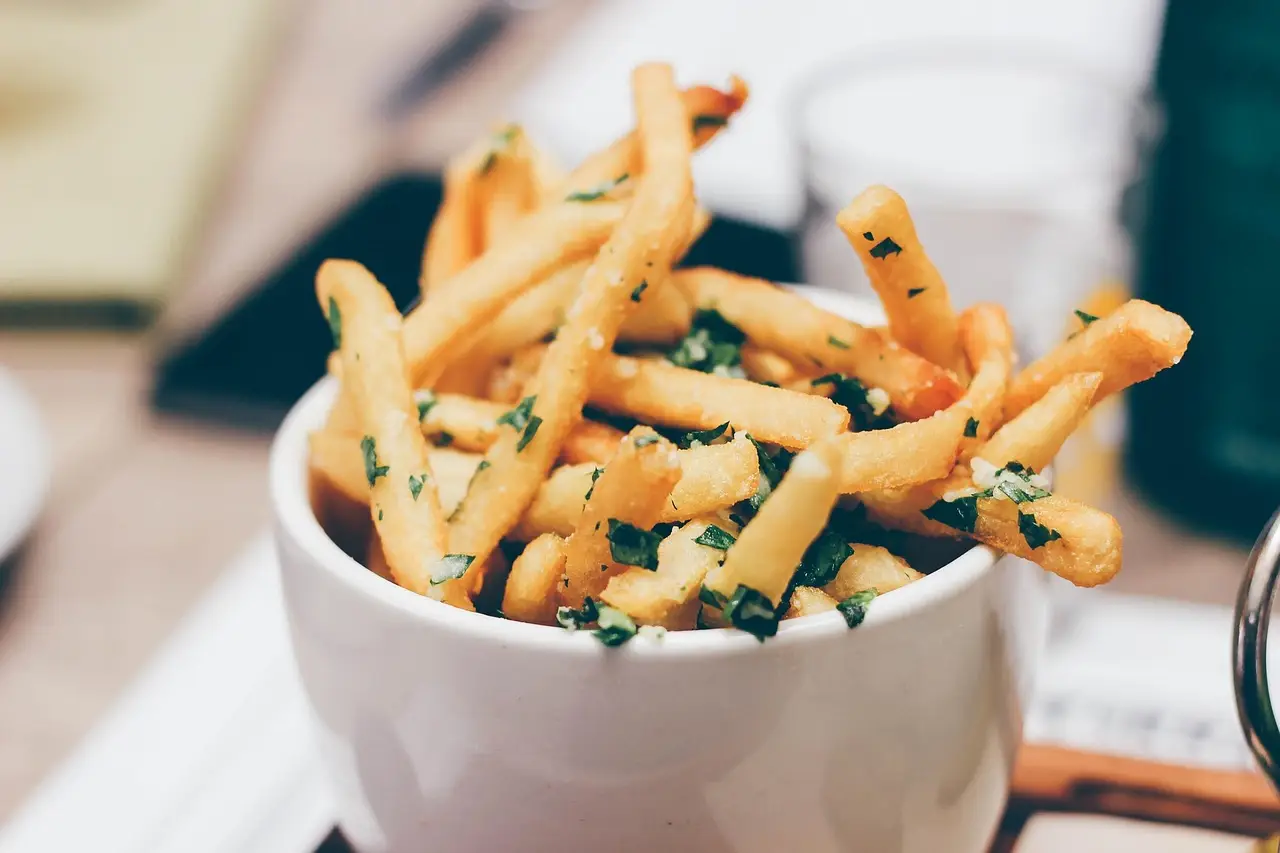 These Fast Food Restaurants Increased Their Prices the Most Last Year - CNET
