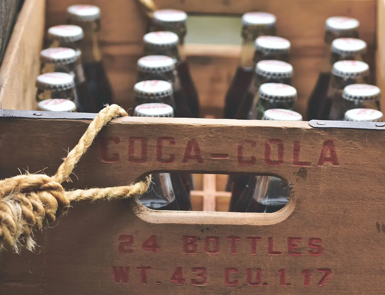 KFC switches to Coke, Taco Bell ramps up beverage innovation, and Domino’s falters