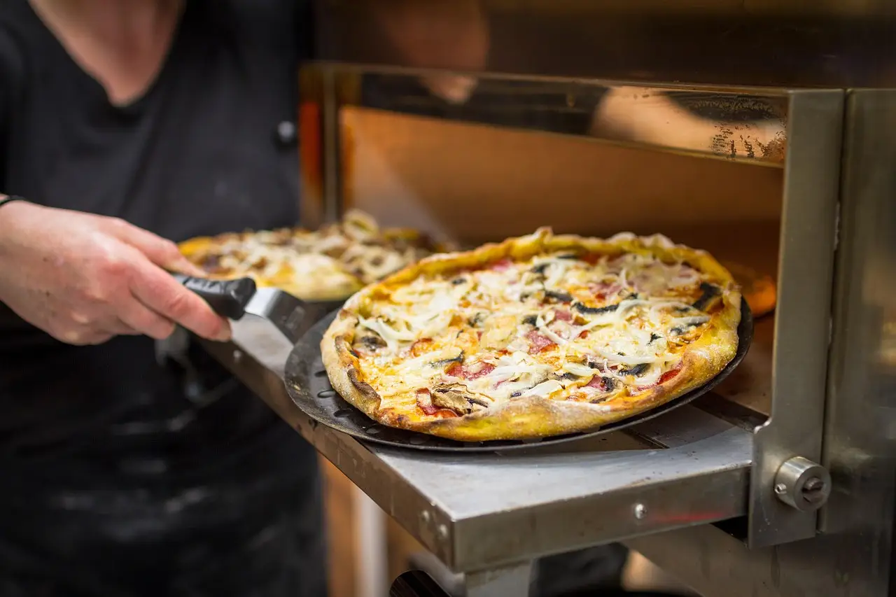 Fast-food chain executives have low expectations for the economy - Restaurant Business Magazine